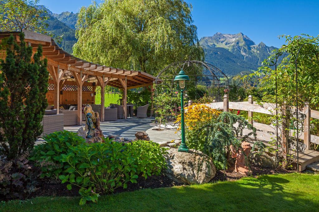 Hotel Edenlehen Mayrhofen Esterno foto